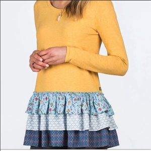 MJ weekend vibes top